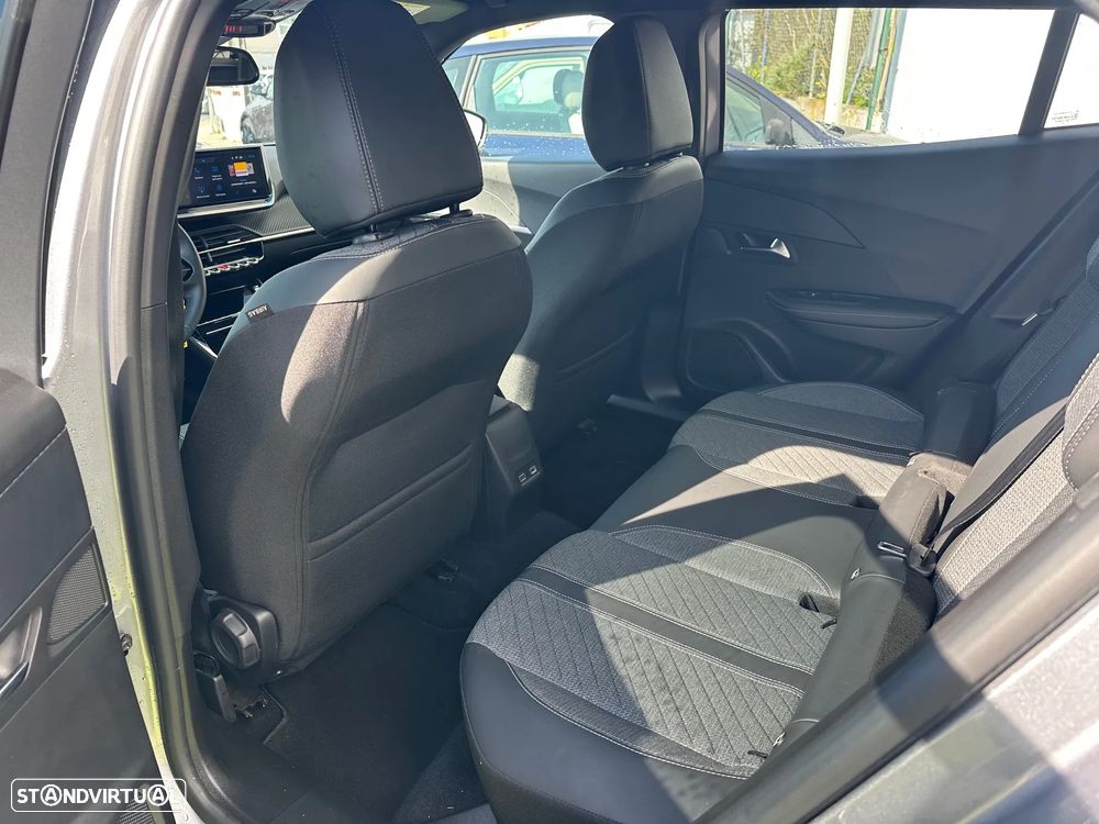 Peugeot 2008 1.2 Hybrid Allure e-DCS6 - 6