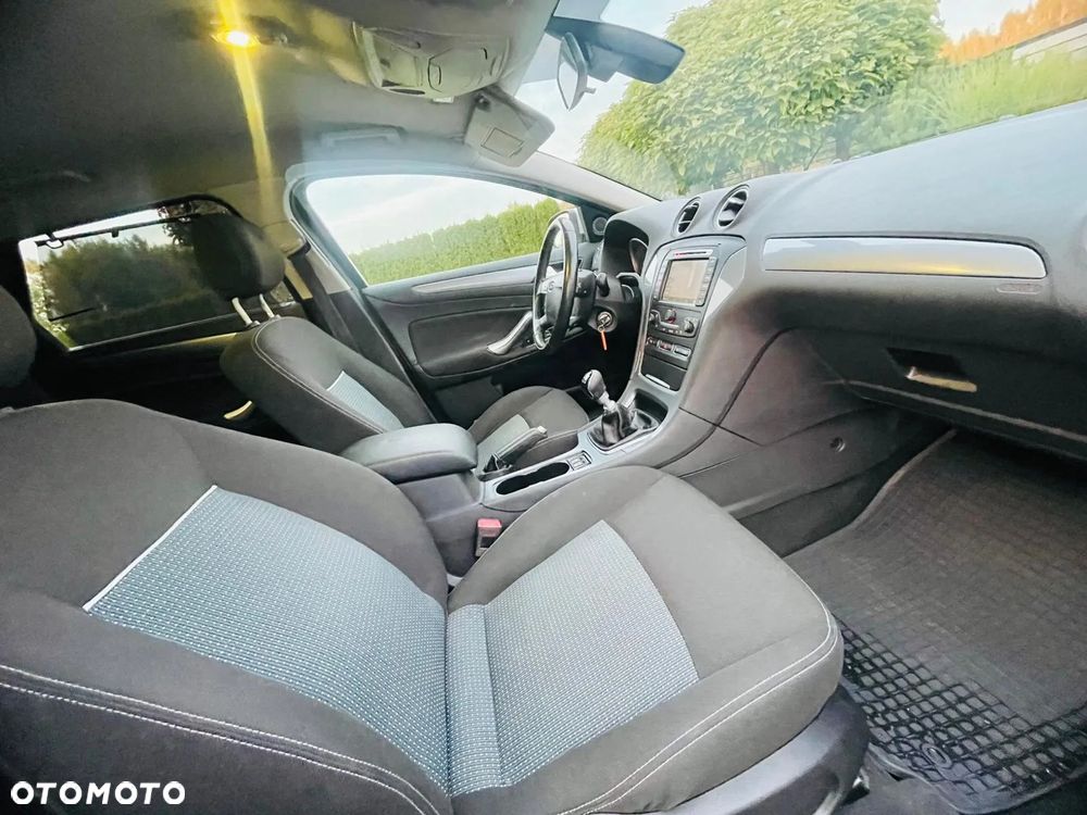 Ford Mondeo 2.0 TDCI Titanium - 11