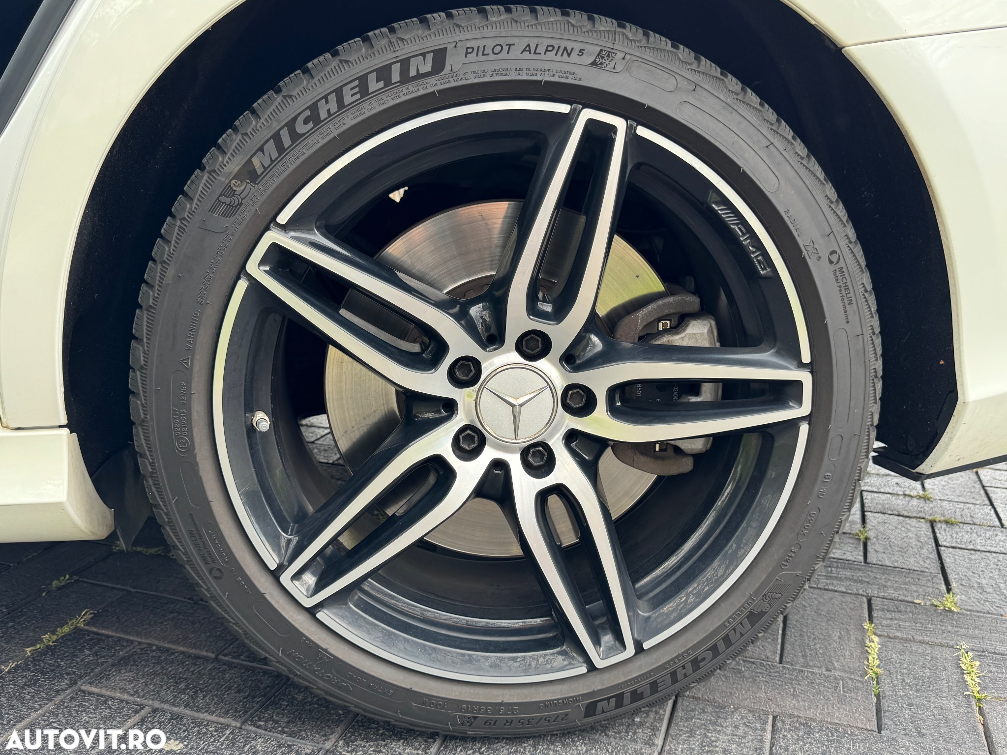 Mercedes-Benz E AMG 43 4Matic T 9G-TRONIC - 16