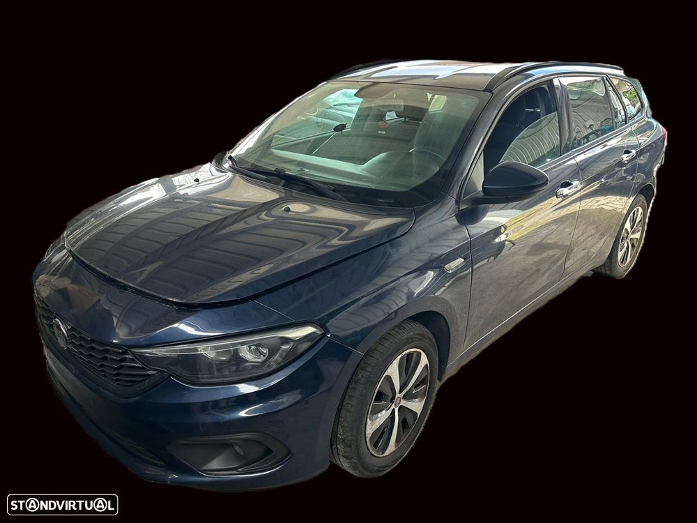 Fiat Tipo SW (2018) - Lote de Peças - 1