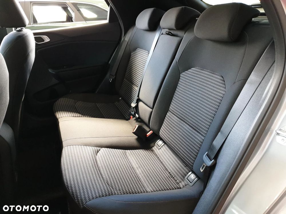 Kia XCeed 1.6 T-GDI M DCT - 15