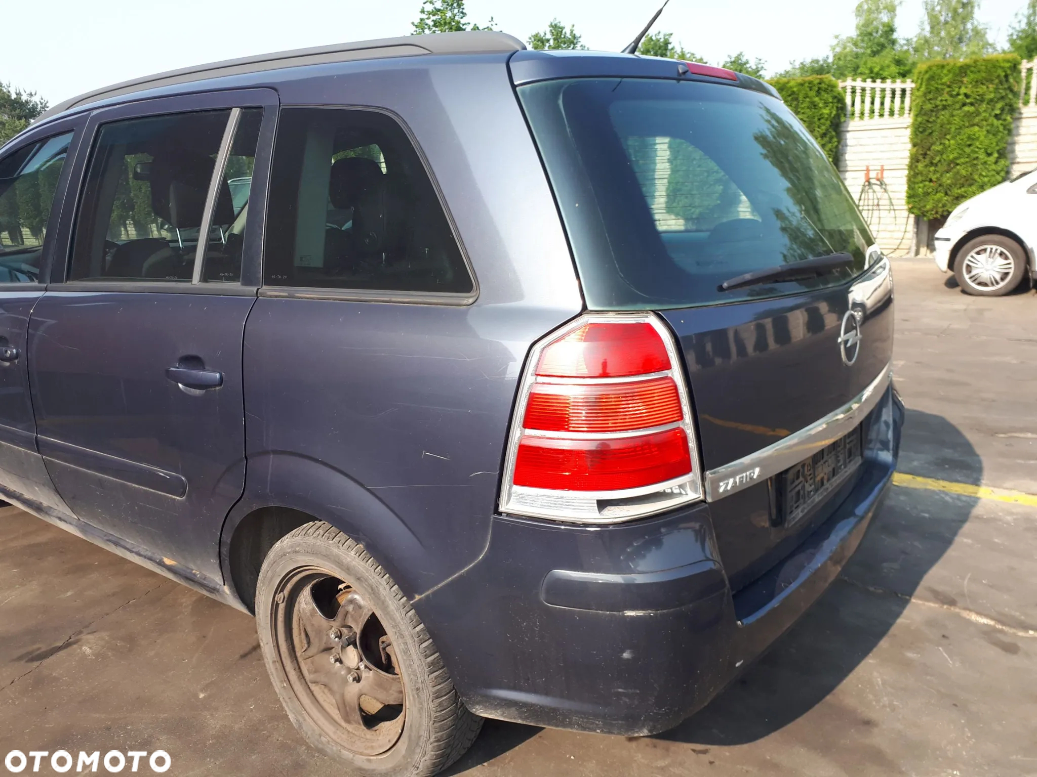 OPEL ZAFIRA B 05-08 1.9 CDTI ROZRUSZNIK - 16