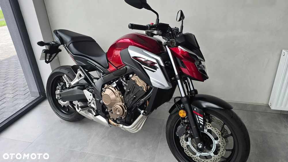 Honda CB - 28