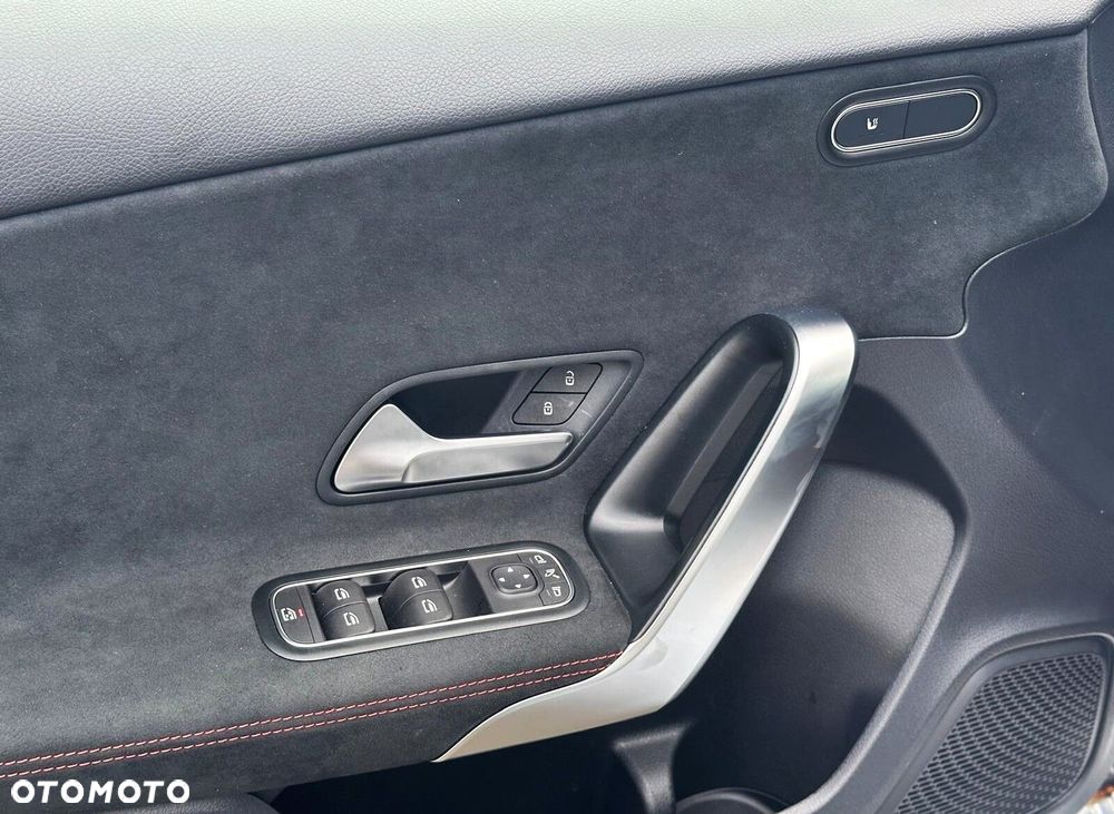 Mercedes-Benz Klasa A - 16