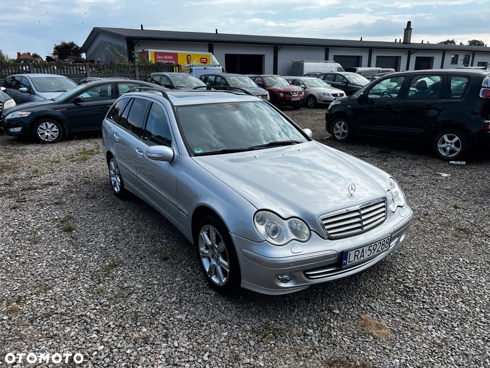 Mercedes-Benz Klasa C 220 CDI Automatik Avantgarde Sport Edition - 2