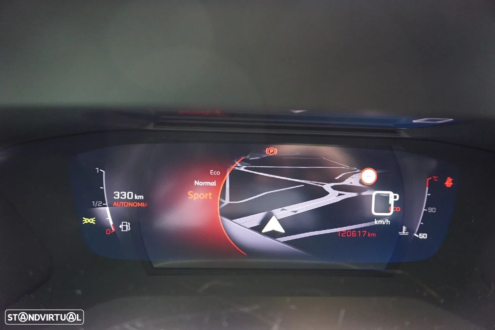 Peugeot 2008 1.5 BlueHDi GT Line EAT8 - 30