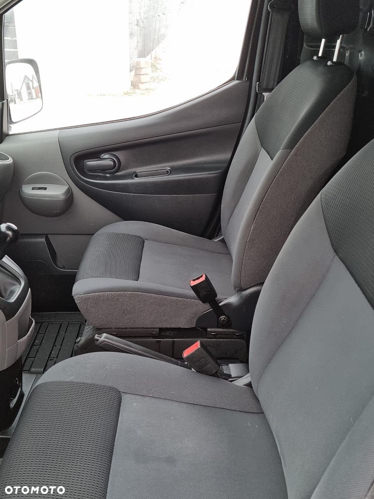 Nissan Nv200 - 6