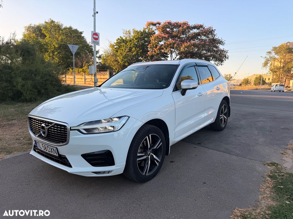 Volvo XC 60 D4 AWD R-Design - 1