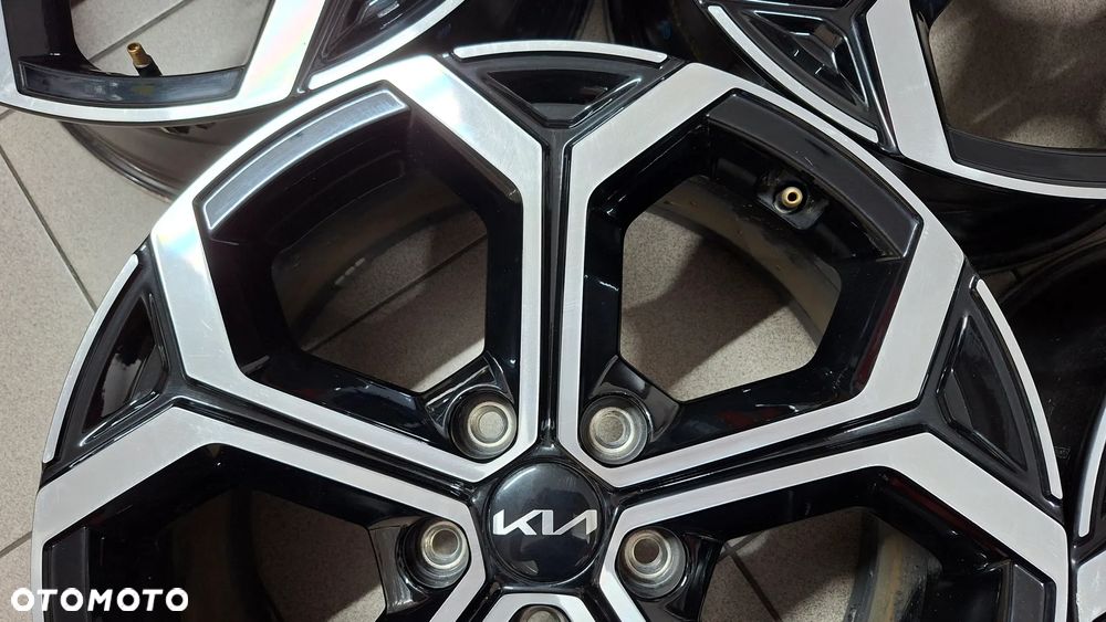 Felgi Aluminiowe 18 Kia Niro II 5x114.3 ET 52 - 4