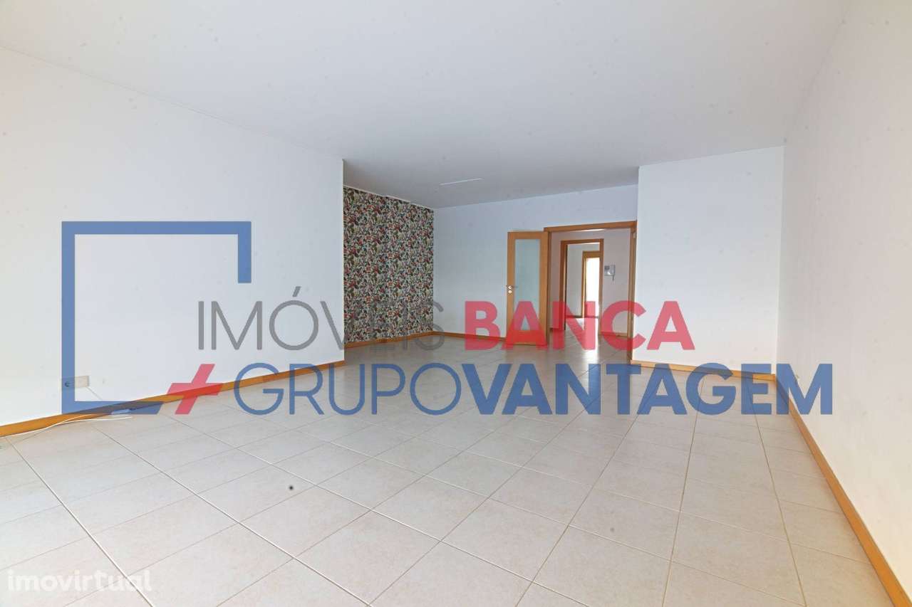 T3 - Pinhal Novo - Vila Serena - Box + 1 Lugar Estacionamento - Grande imagem: 4/25