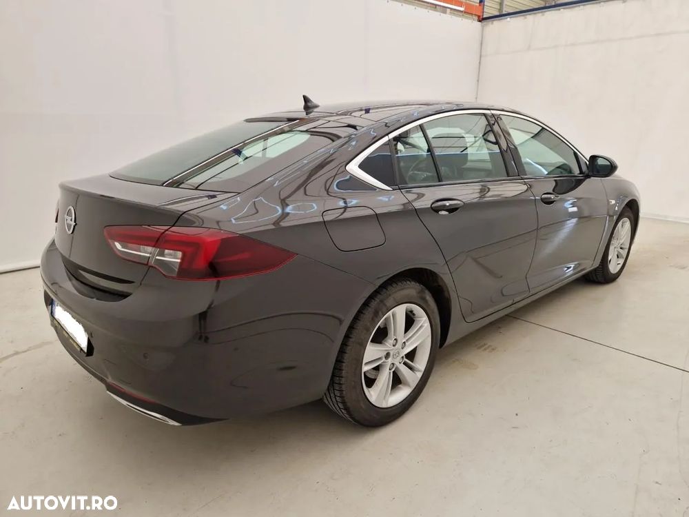 Opel Insignia Grand Sport 2.0 Start/Stop Aut. Elegance - 3