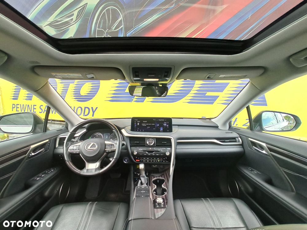 Lexus RX - 16