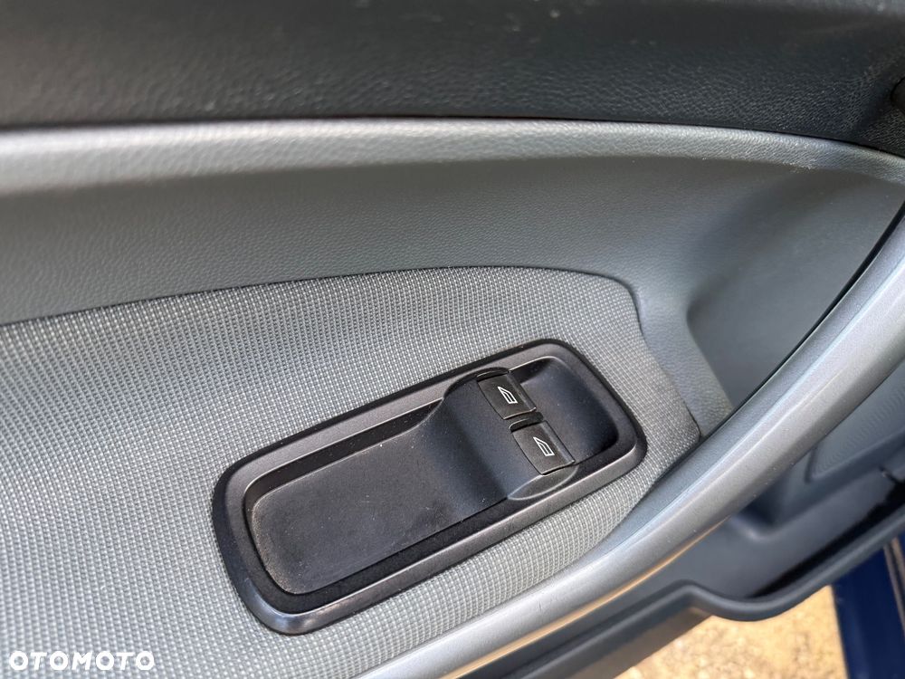 Ford Fiesta 1.25 Ambiente - 29