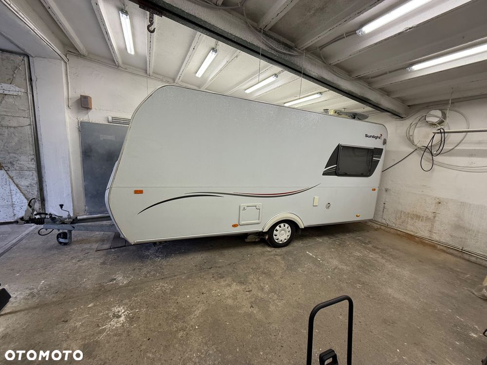 Hymer-Eriba Sunlight - 2