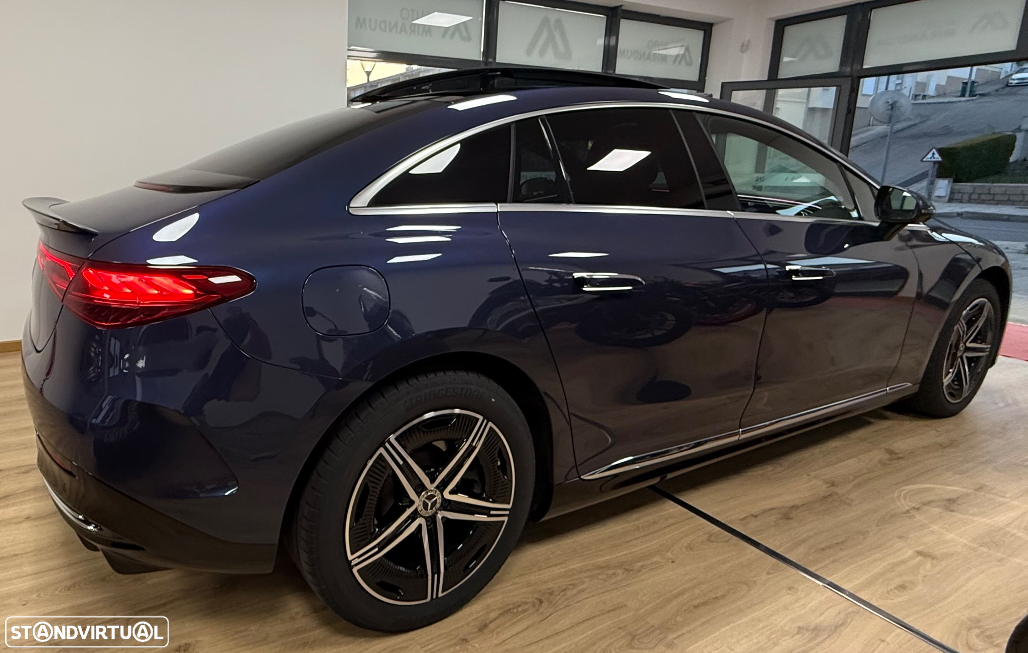 Mercedes-Benz EQE - 17