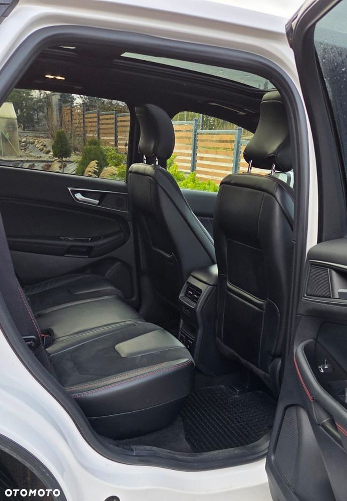 Ford Edge 2.0 EcoBlue Twin-Turbo 4WD ST-Line - 19