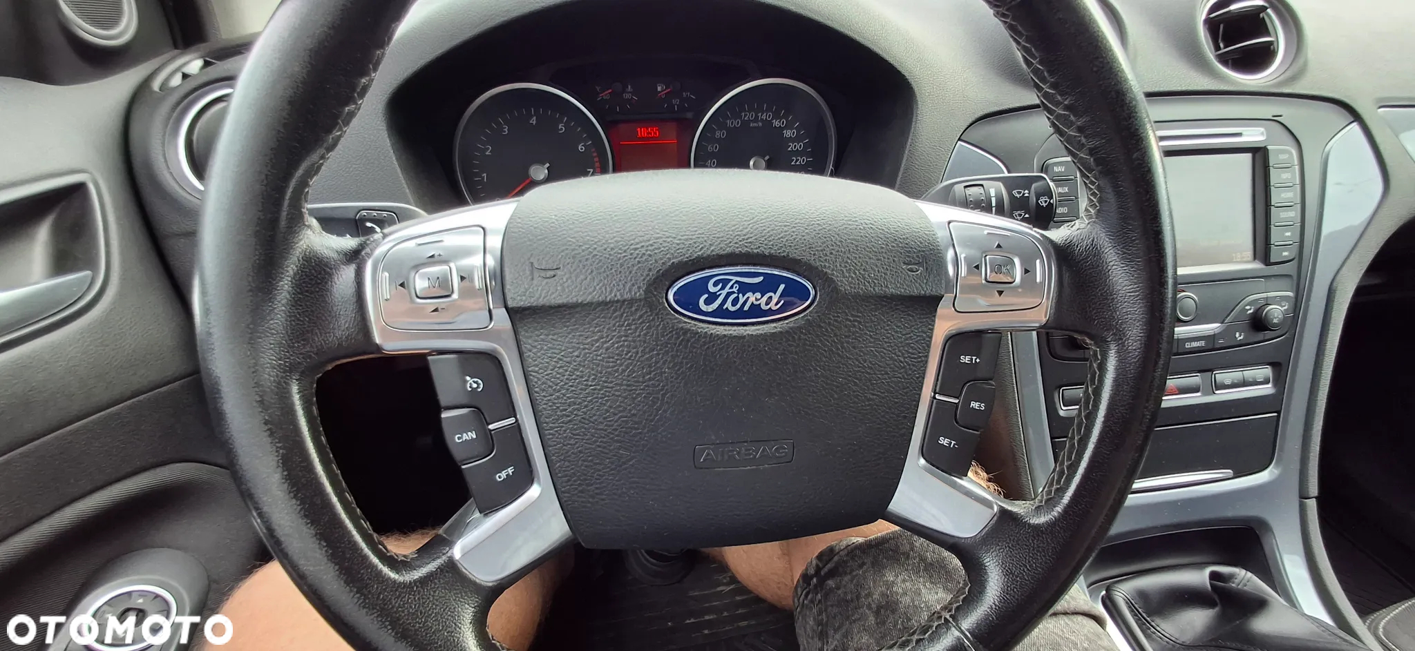 Ford Mondeo - 27