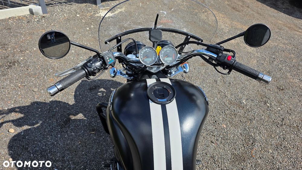 Triumph Rocket - 21