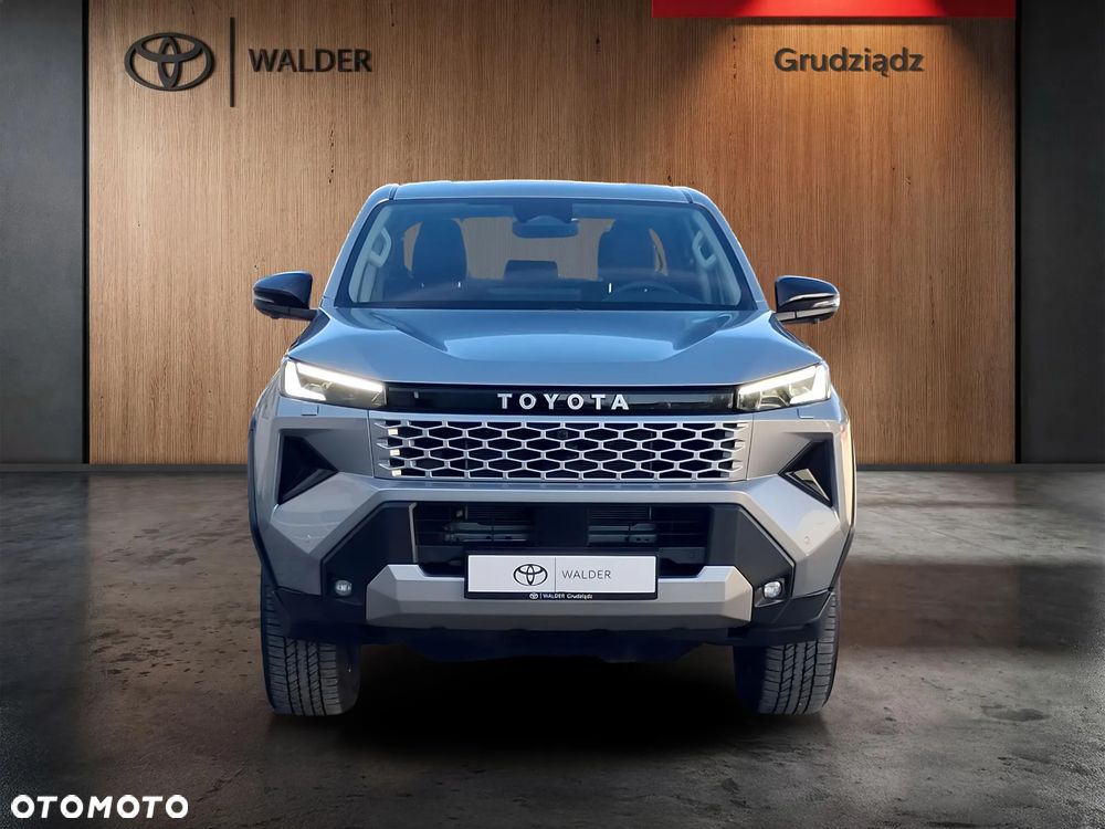 Toyota Hilux - 7