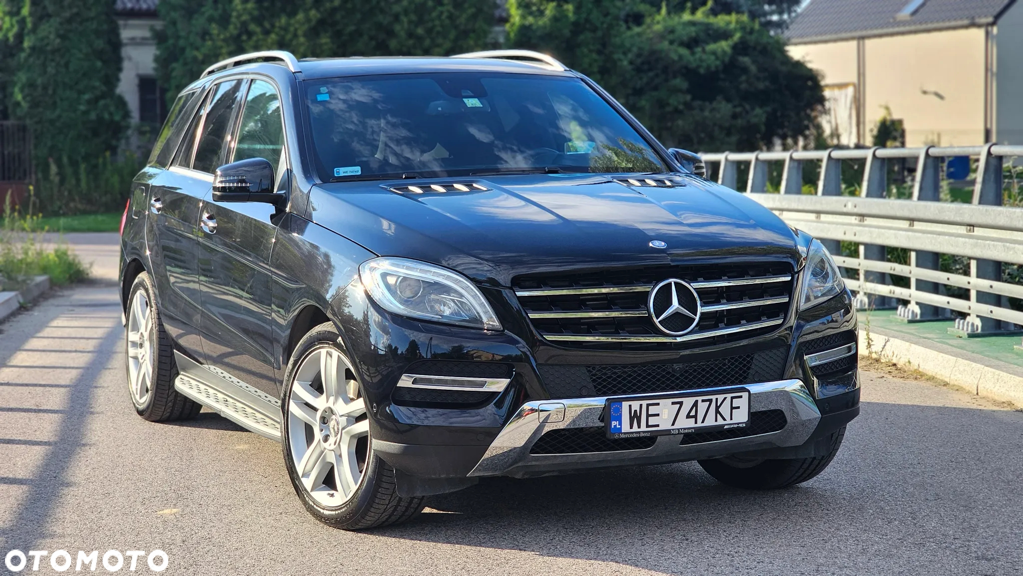 Mercedes-Benz ML 350 BlueTec 4-Matic - 3