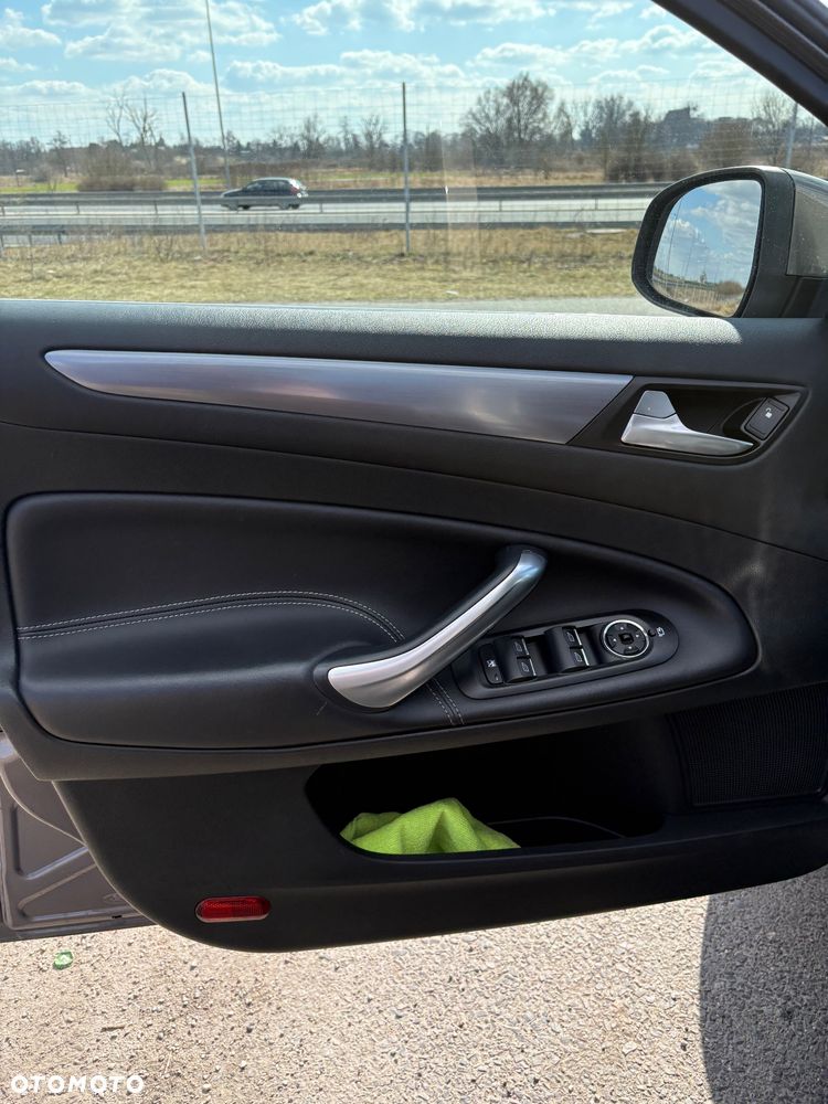 Ford Mondeo 2.0 TDCi Business Edition - 19