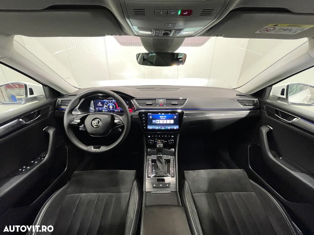 Skoda Superb 2.0 TDI 4X4 DSG Style - 9