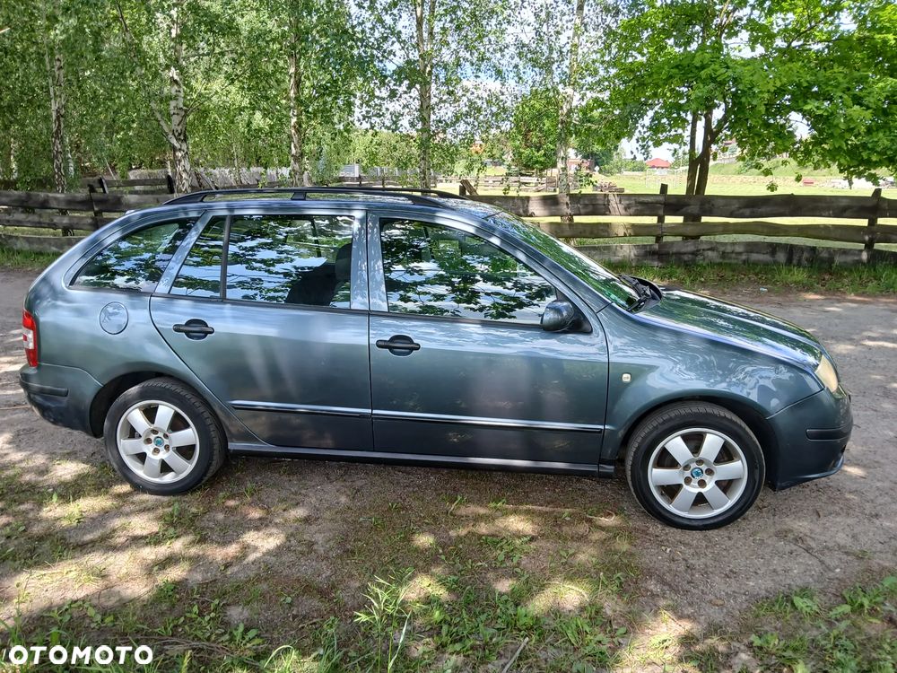 Skoda Fabia 1.4 16V Combi Comfort - 16