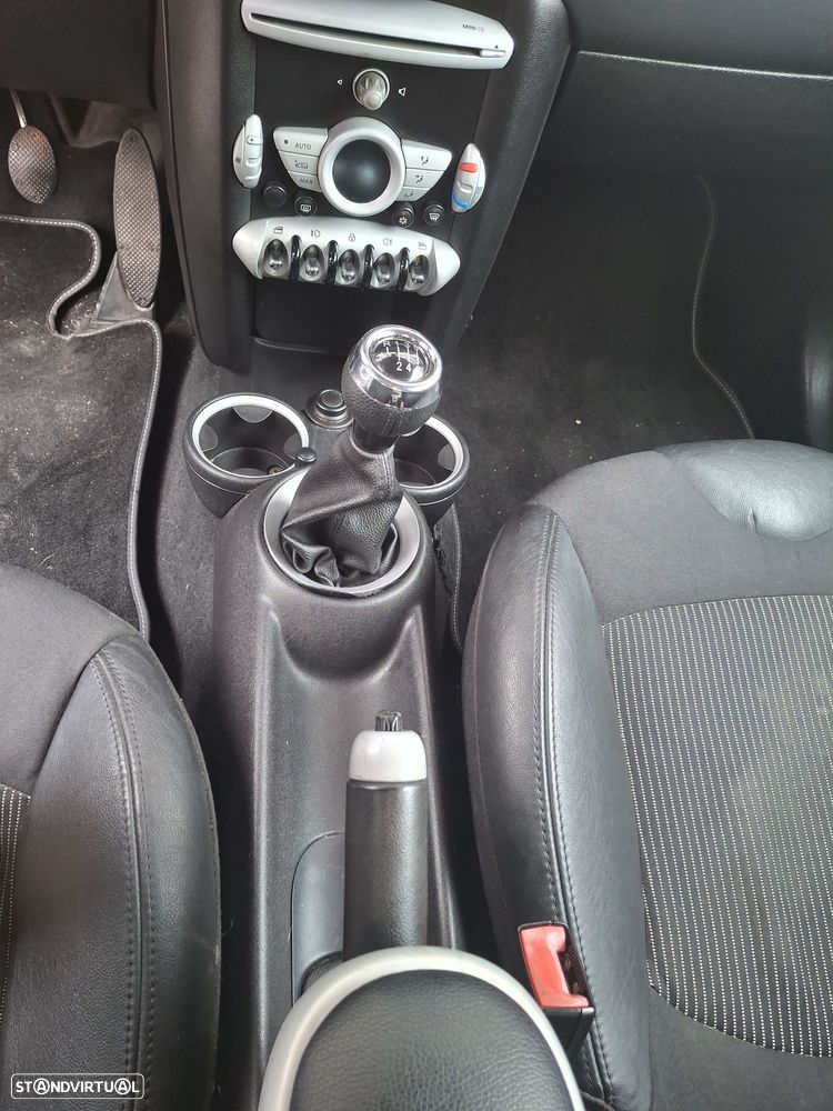 MINI 3 Portas Cooper SD - 2