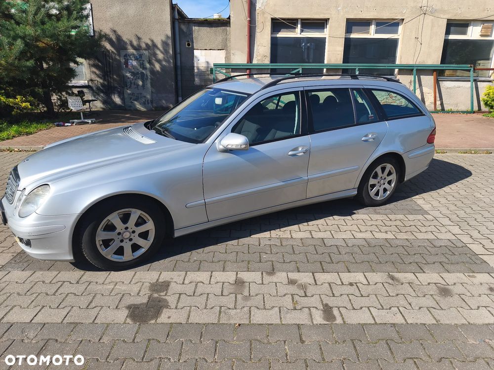 Mercedes-Benz Klasa E 220 CDI Classic - 13