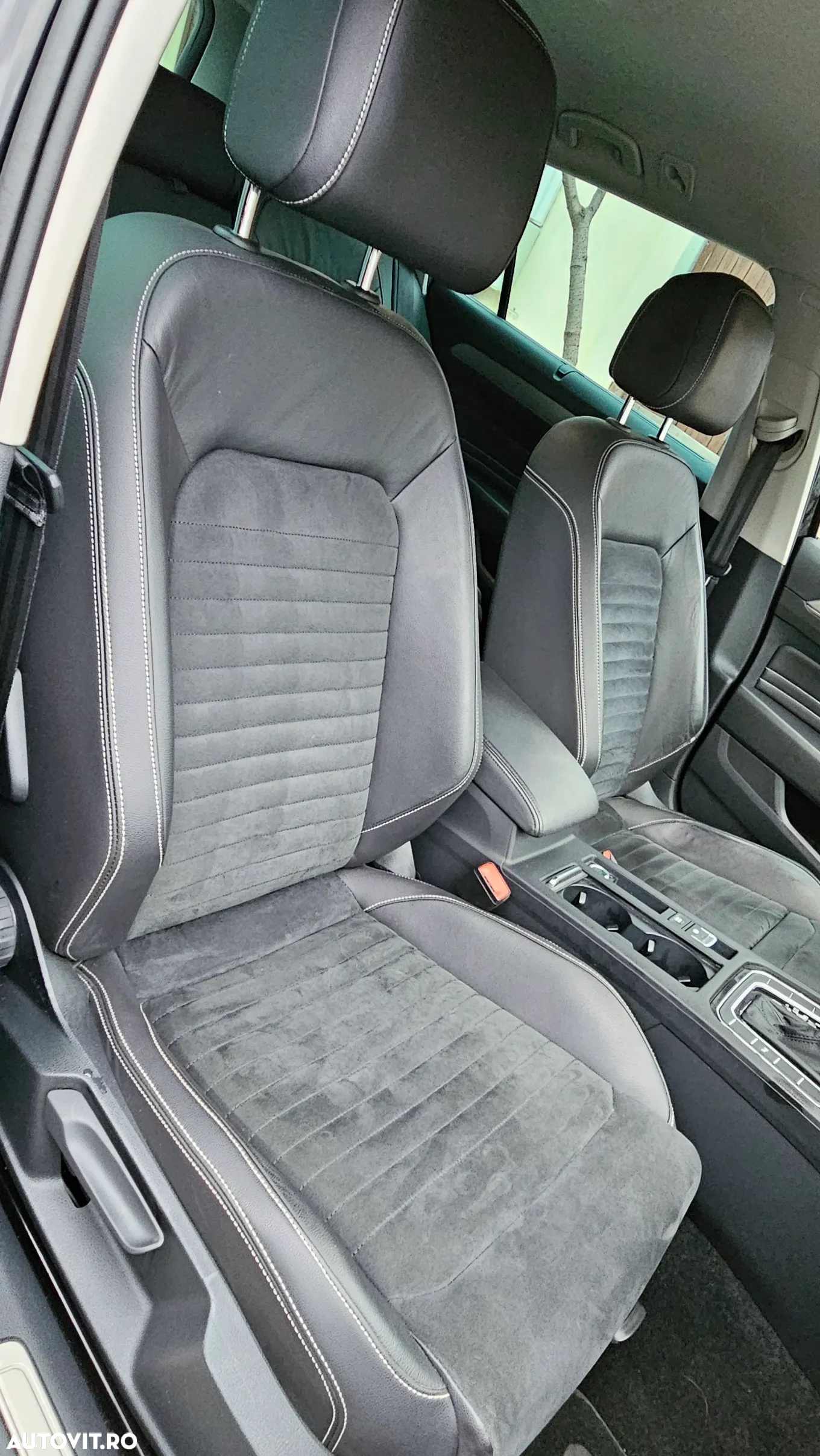 Volkswagen Passat Variant 2.0 TSI OPF DSG Elegance - 9