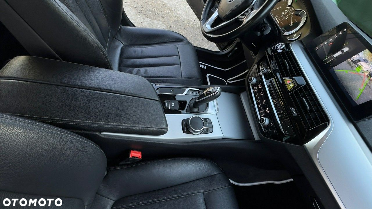 BMW Seria 5 - 11