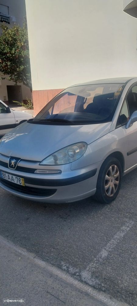 Peugeot 807 - 2