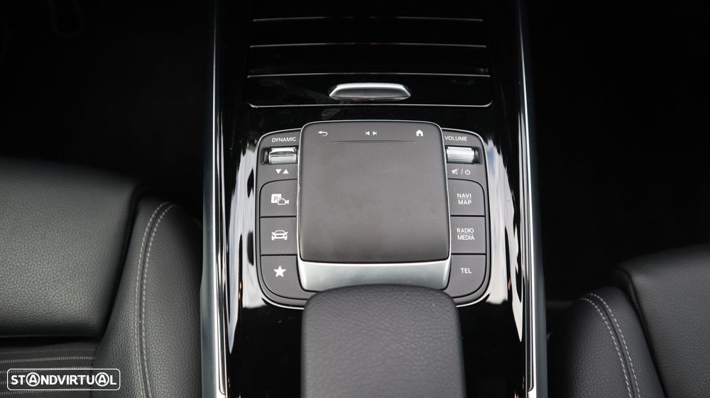 Mercedes-Benz GLB 200 d Progressive - 18