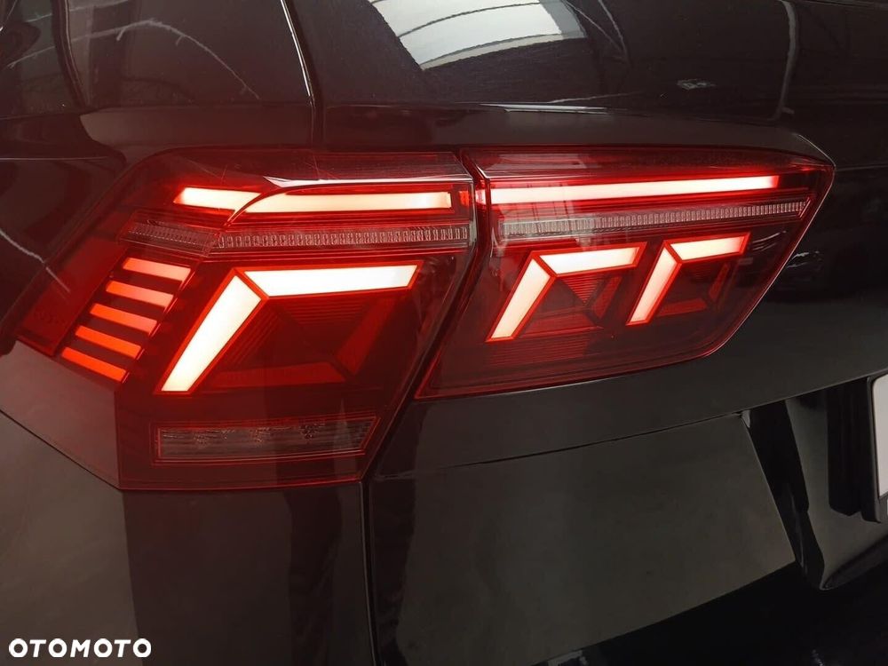 Volkswagen Tiguan - 10