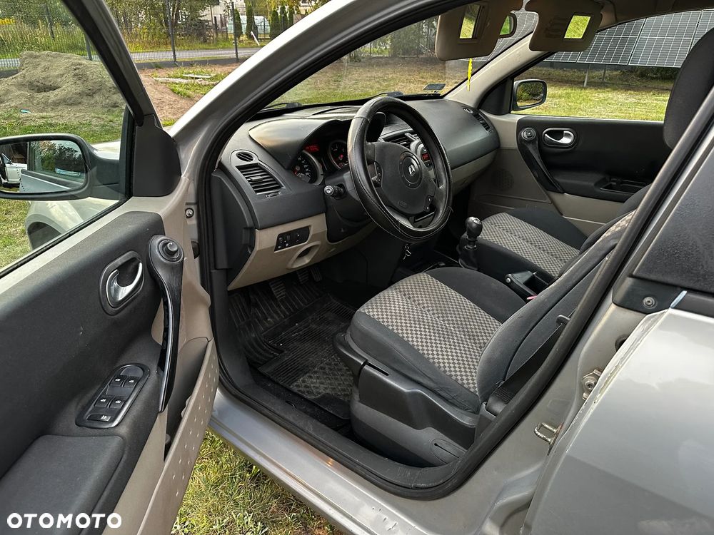 Renault Megane - 9
