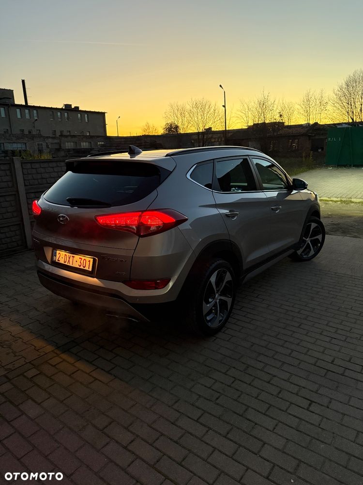 Hyundai Tucson 1.6 T-GDI Premium 4WD DCT - 33