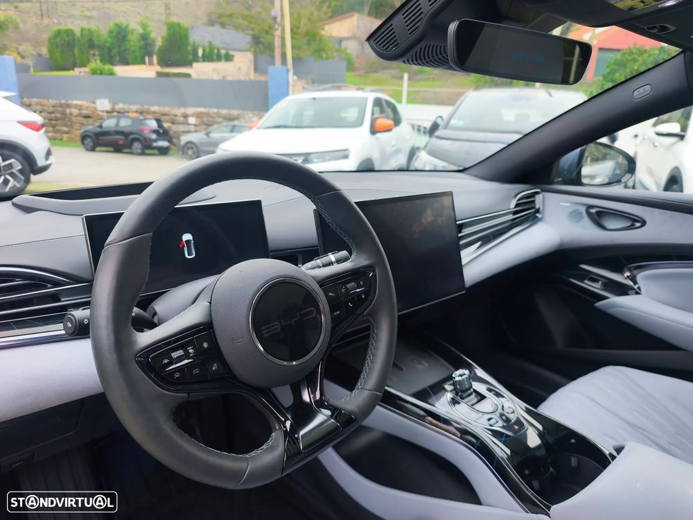 BYD Seal Excellence - 9