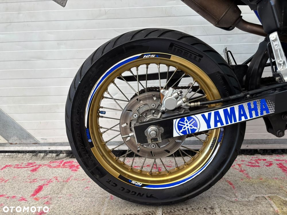 Yamaha WR - 22