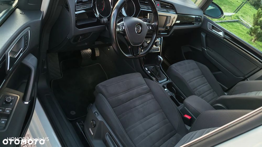 Volkswagen Touran 1.4 TSI (BlueMotion Technology) DSG Highline - 4