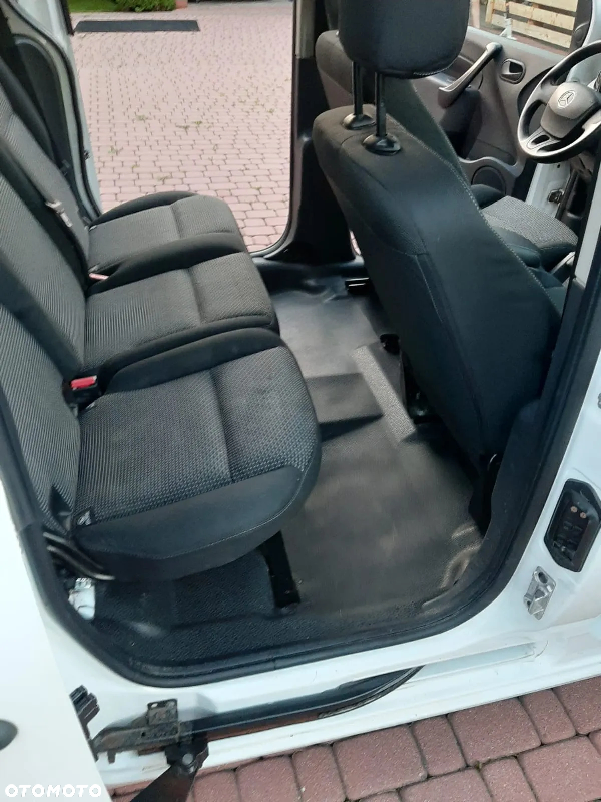 Mercedes-Benz Citan Mixto 111 CDI 415.605 - 11