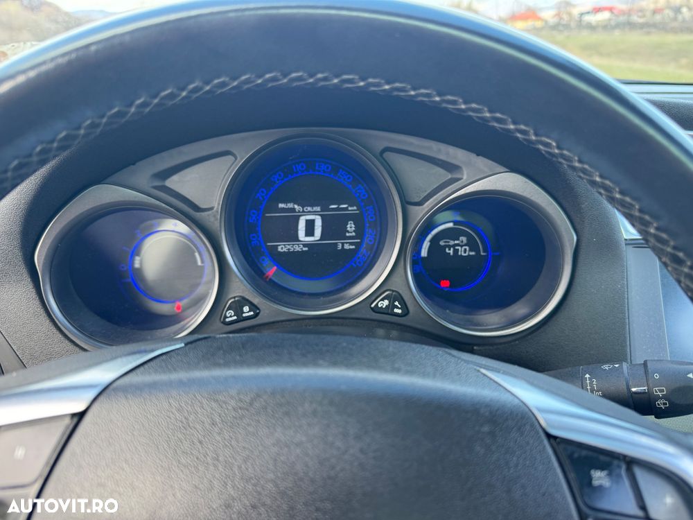 Citroën C4 PureTech 130 Stop & Start Exclusive - 4