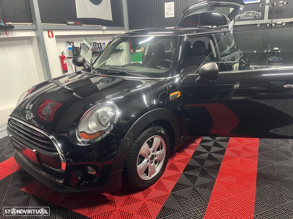 MINI 3 Portas - 11
