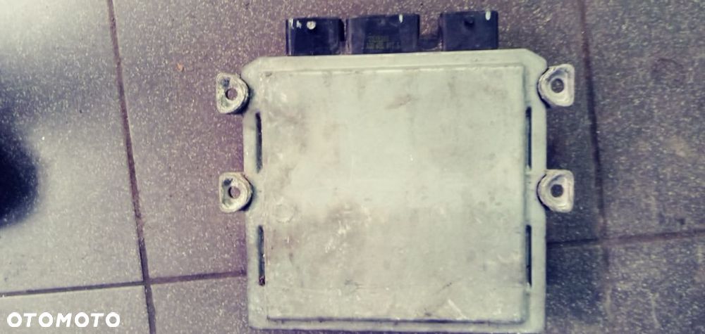 Komputer Sterownik  Silnika  Ford FUSION 7S6112A650FA - 1