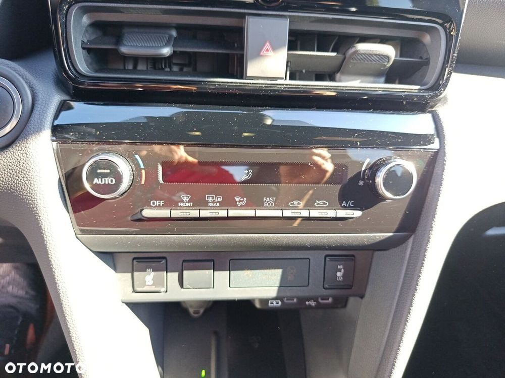 Toyota Yaris Cross Hybrid 1.5 Style - 27