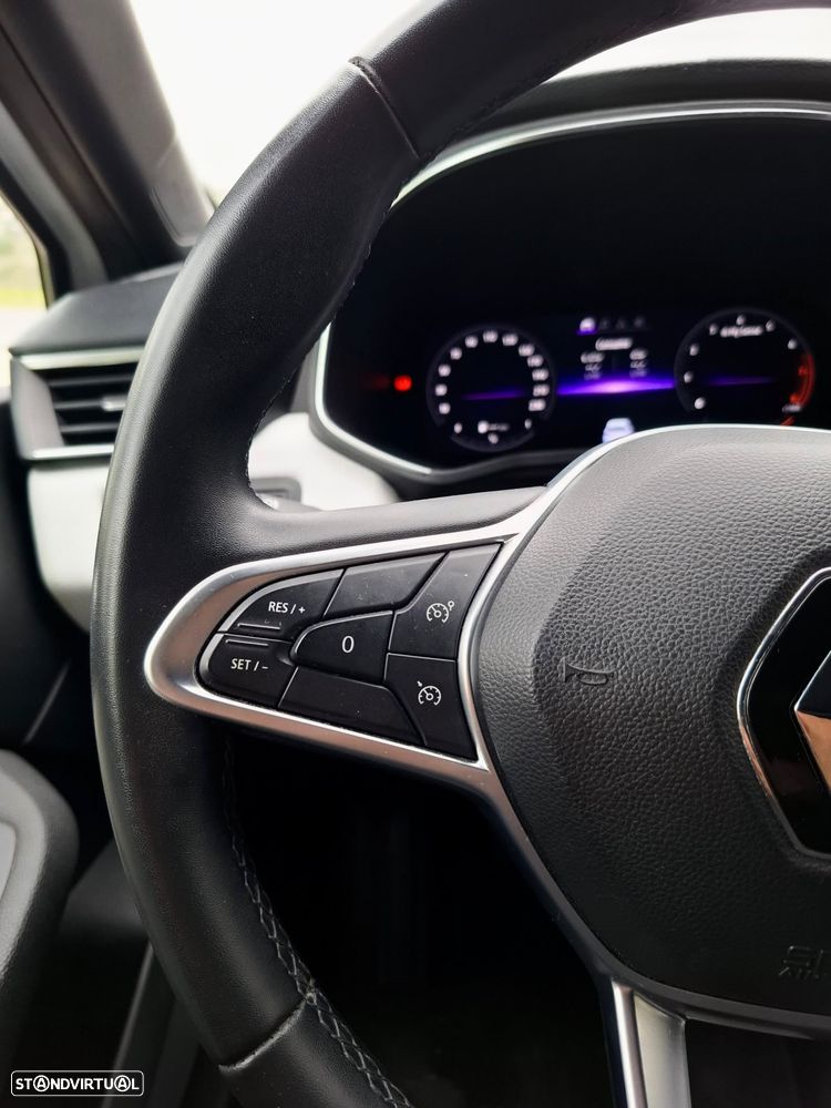 Renault Clio 1.0 TCe Techno - 12