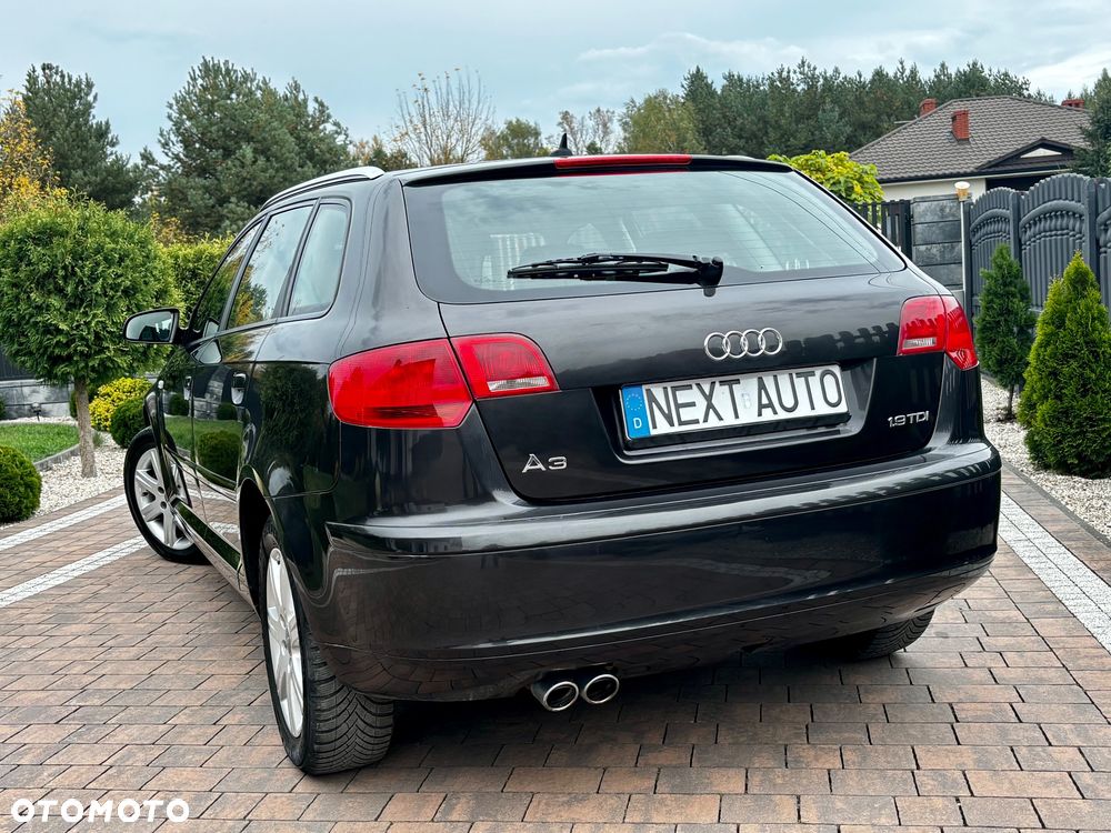 Audi A3 Sportback - 13