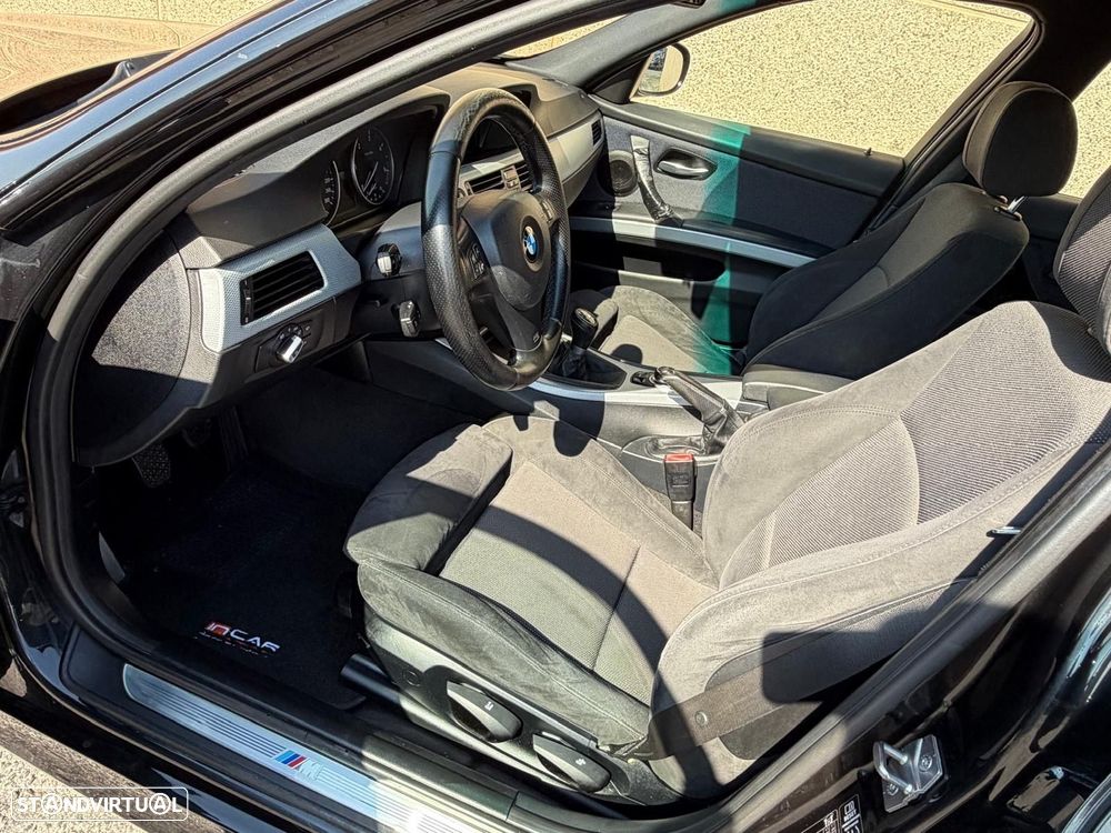BMW 320 d xDrive Pack M - 9