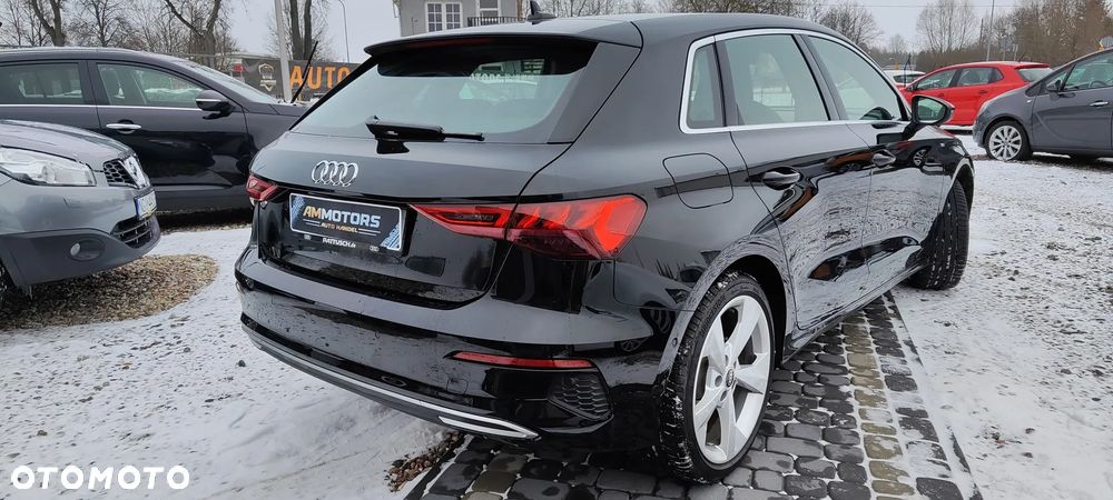 Audi A3 Sportback - 12