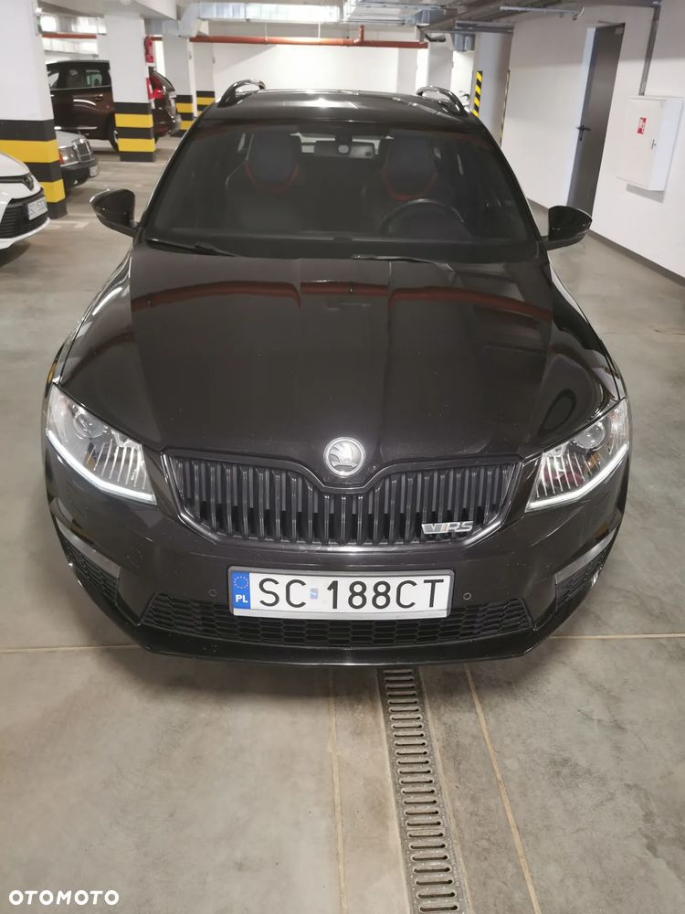 Skoda Octavia 2.0 TSI RS - 3
