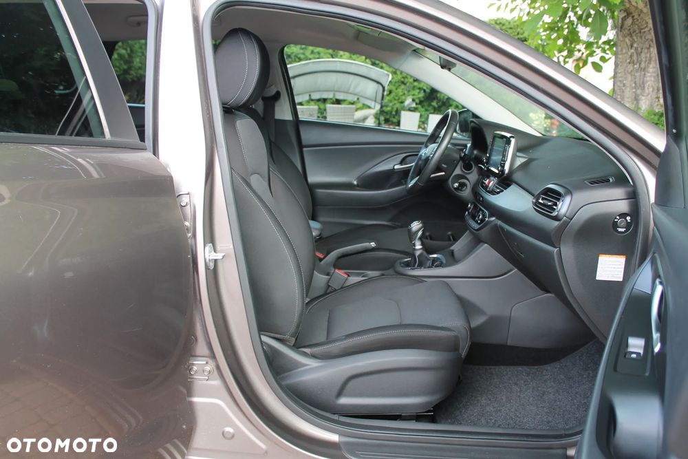 Hyundai i30 1.5 T-GDI 48V-Hybrid EDITION 30+ - 25